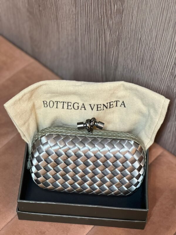 BOTTEGA