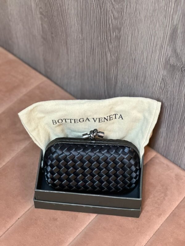 BOTTEGA