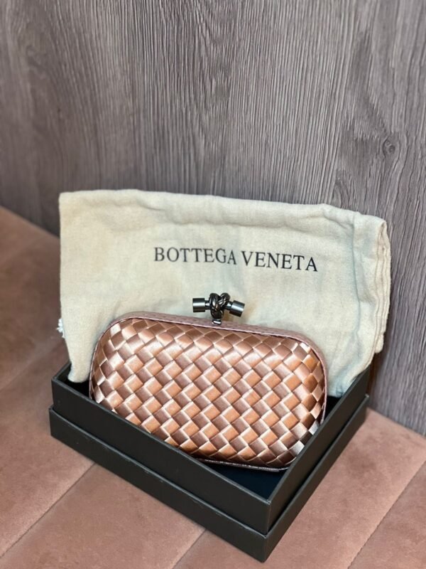 BOTTEGA