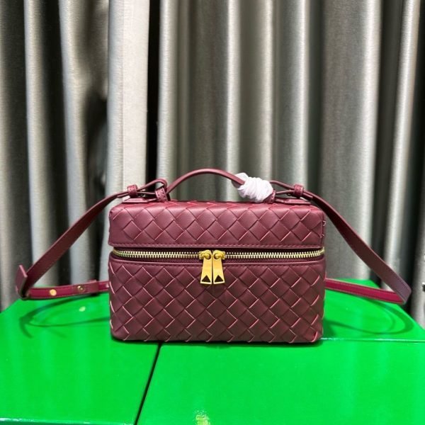 BOTTEGA