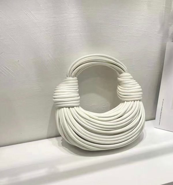 BOTTEGA