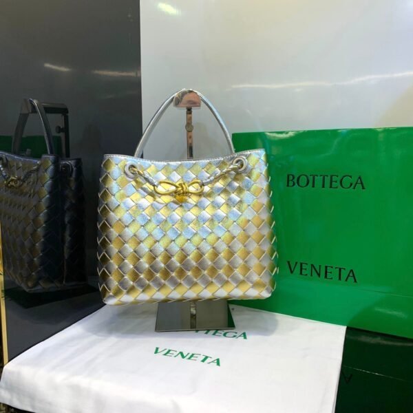 BOTTEGA