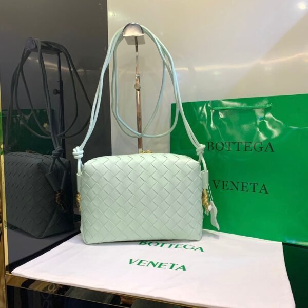BOTTEGA