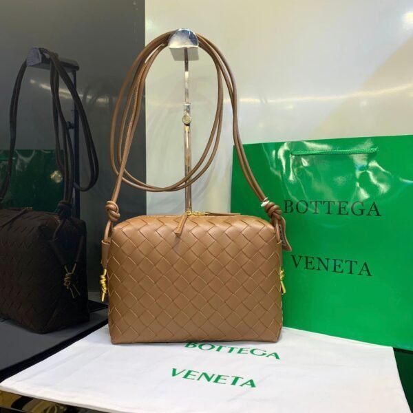 BOTTEGA