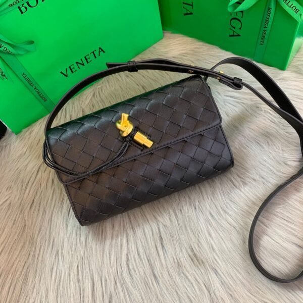 BOTTEGA