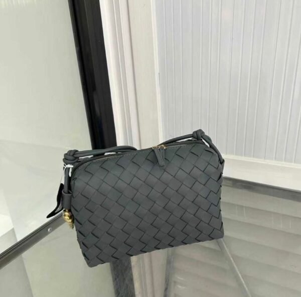 BOTTEGA