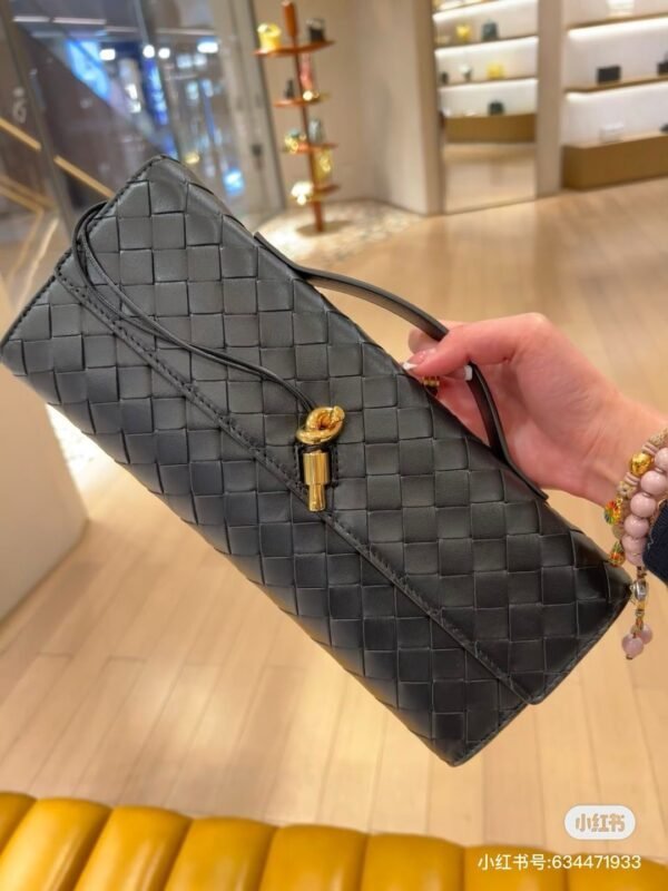 BOTTEGA