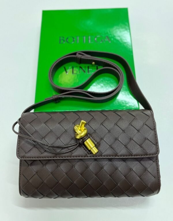 BOTTEGA