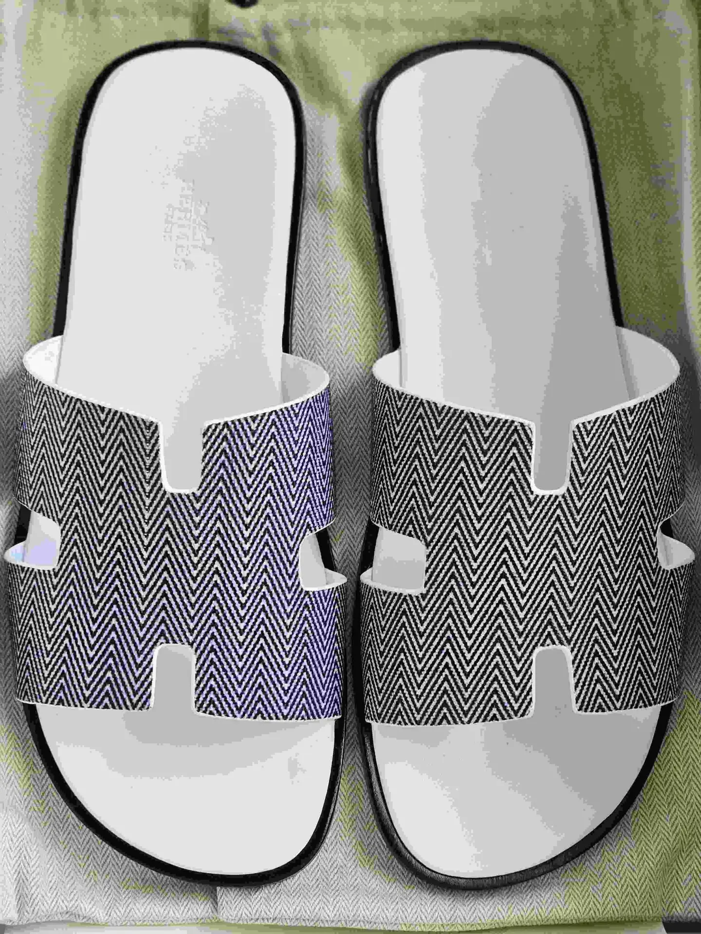 Hermes Izmir Sandal