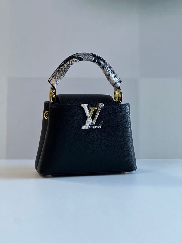 LOUIS VUITTON 21CM