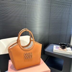MIU MIU