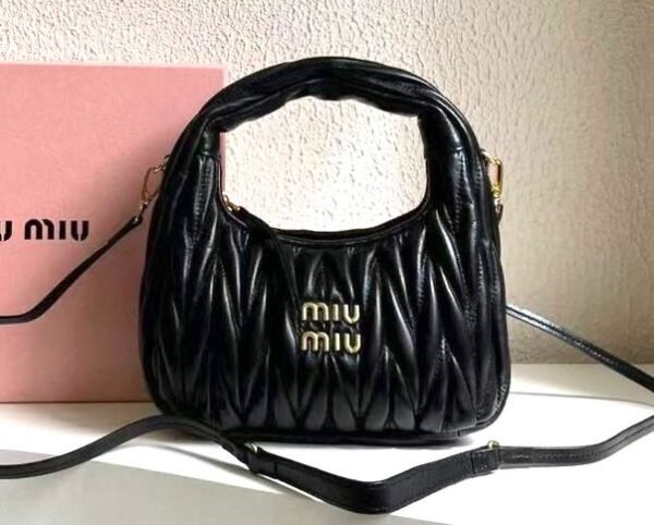 MIU MIU