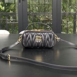MIU MIU