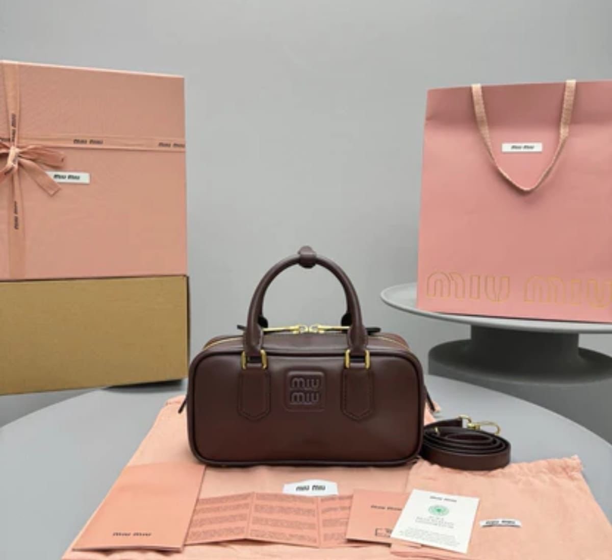 MIU MIU22CM