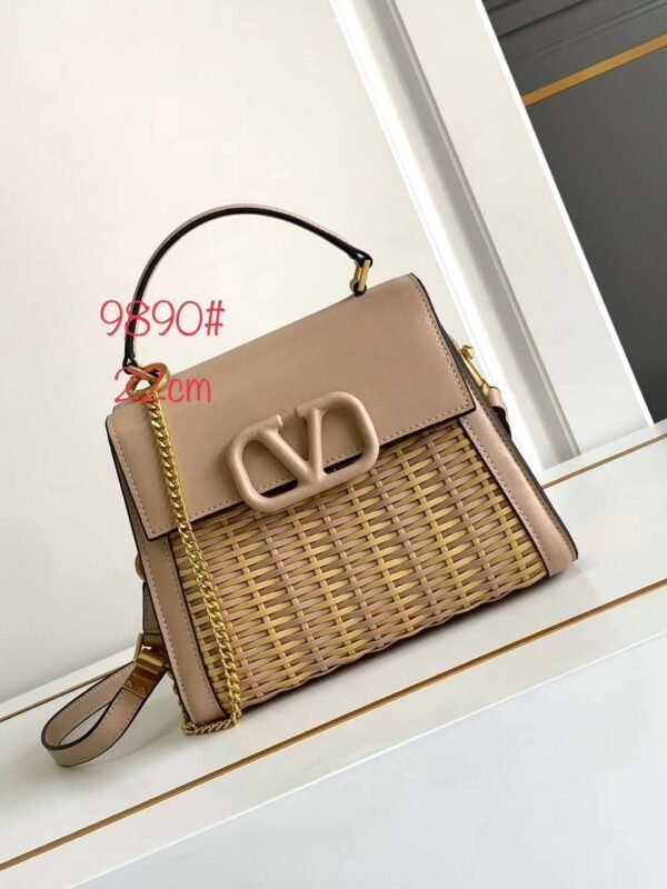 VALENTINO