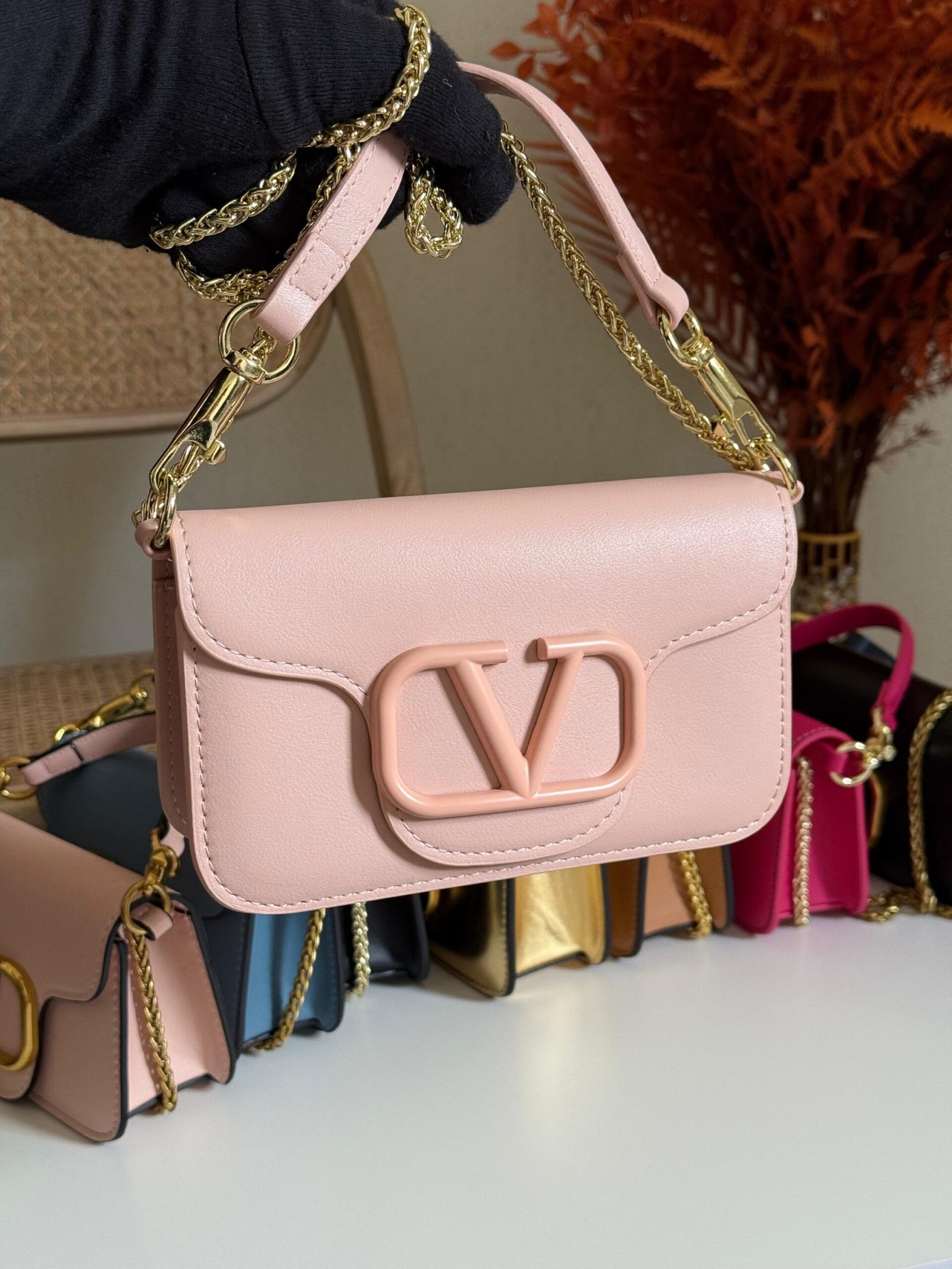 VALENTINO
