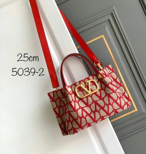 VALENTINO