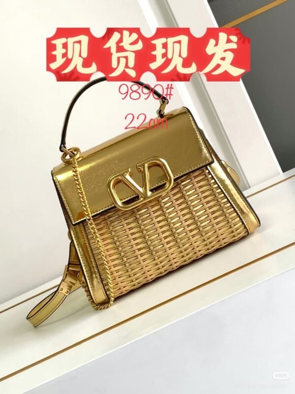 VALENTINO
