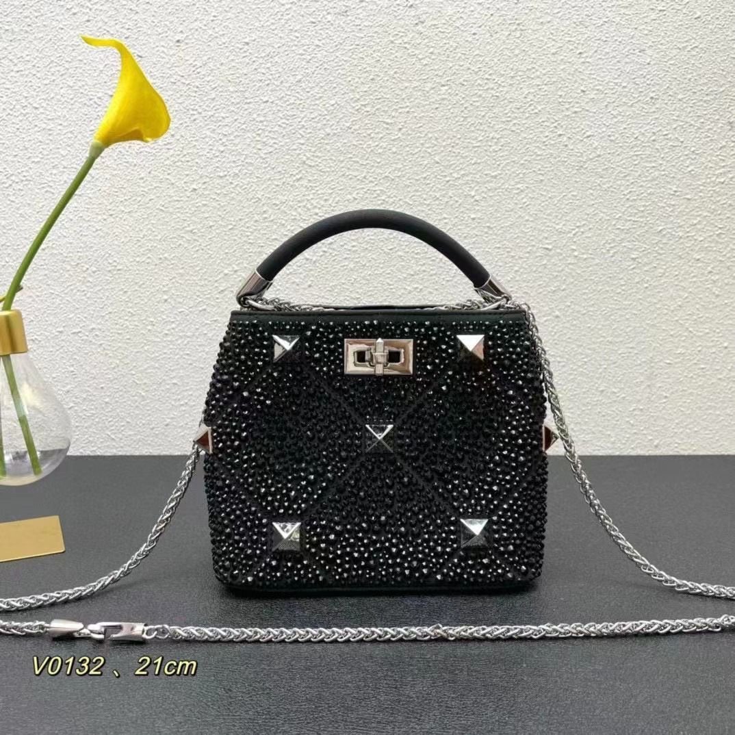 VALENTINO