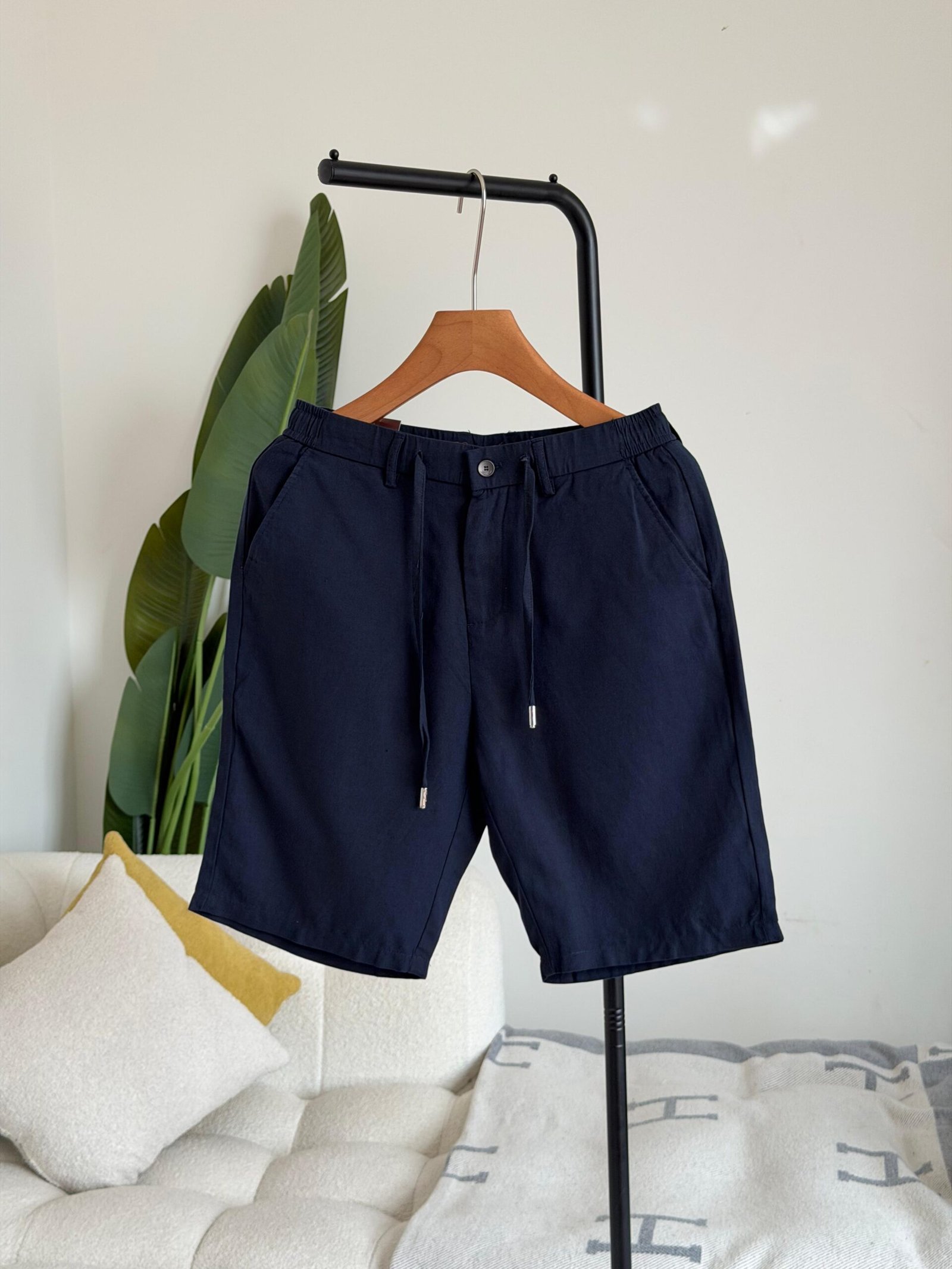Loro Piana Structured Ribbed Shorts - Image 2