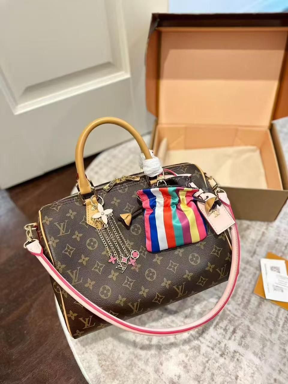 LV Monogram Handbag - Image 3