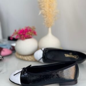 CHANEL ballet flats
