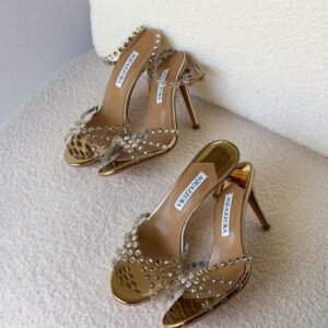 AQUAZZURA
