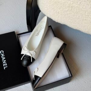 CHANEL Ballet Flats