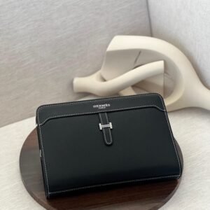 Hermès Clutch