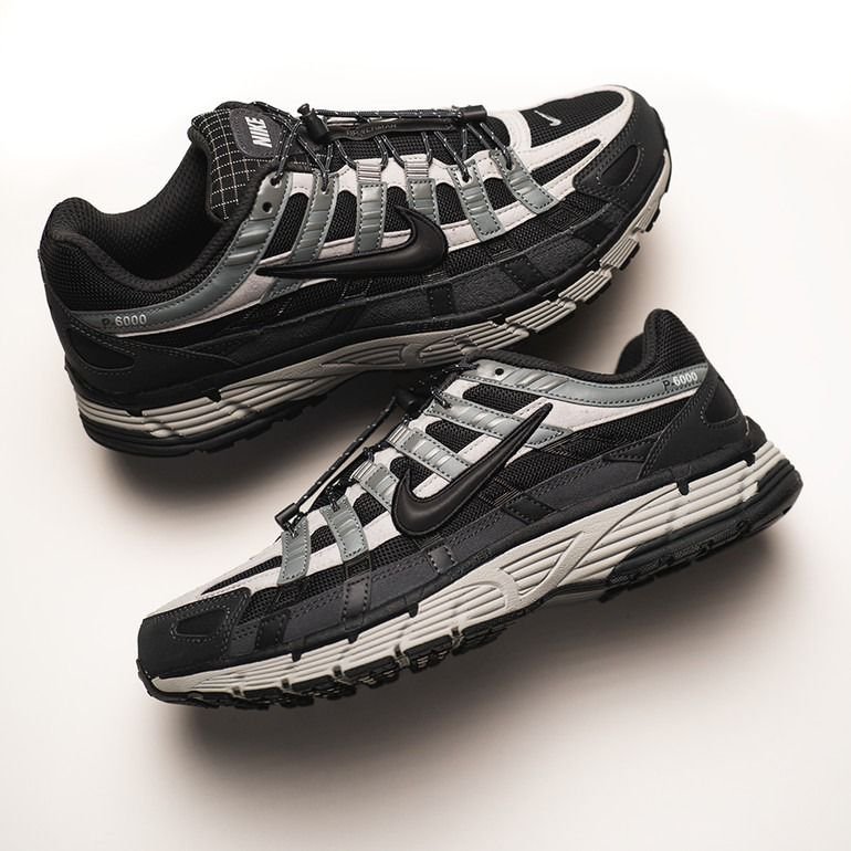 NIKE Sneakers - Image 2