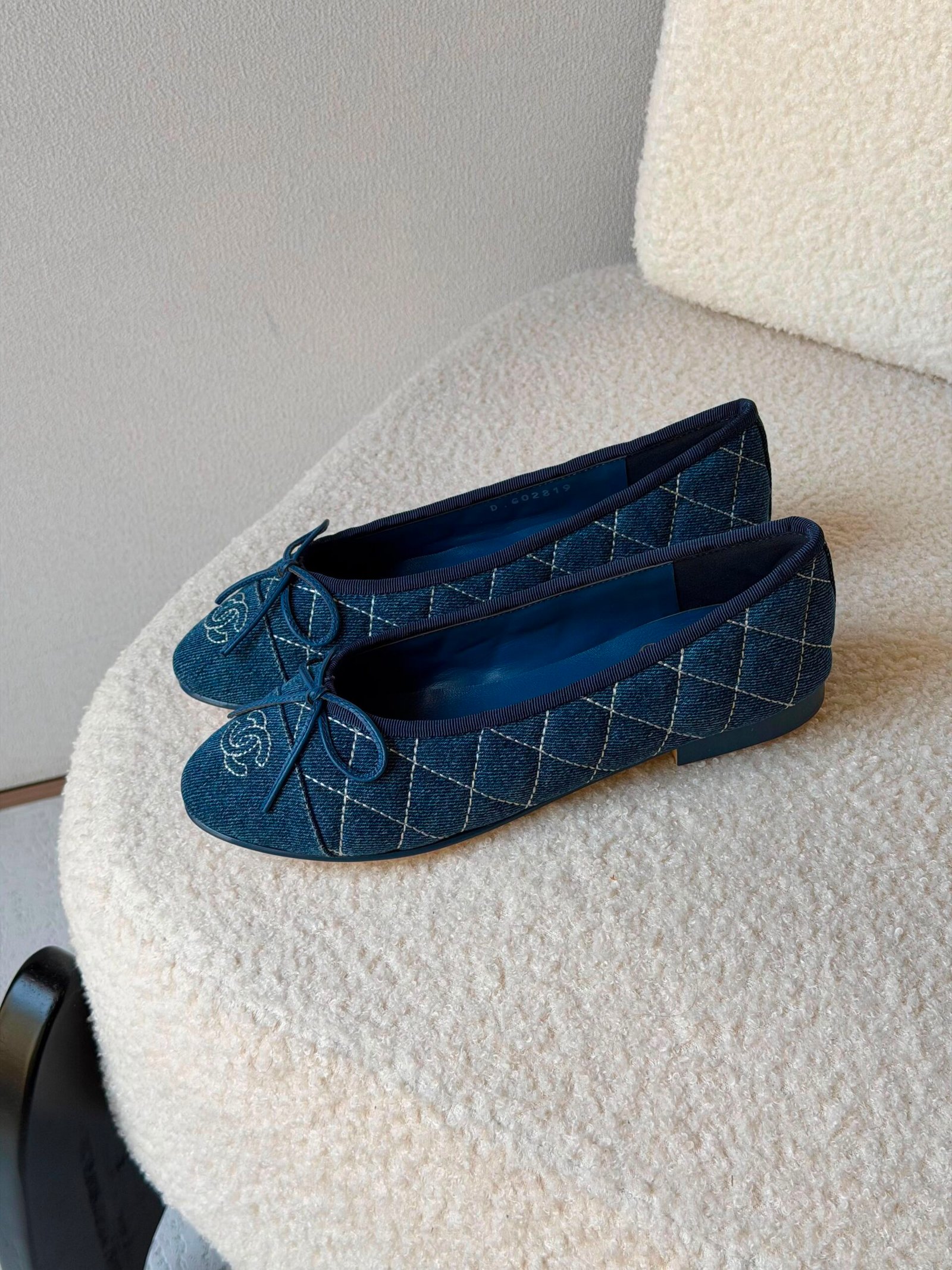 CHANEL Ballet Flats - Image 3