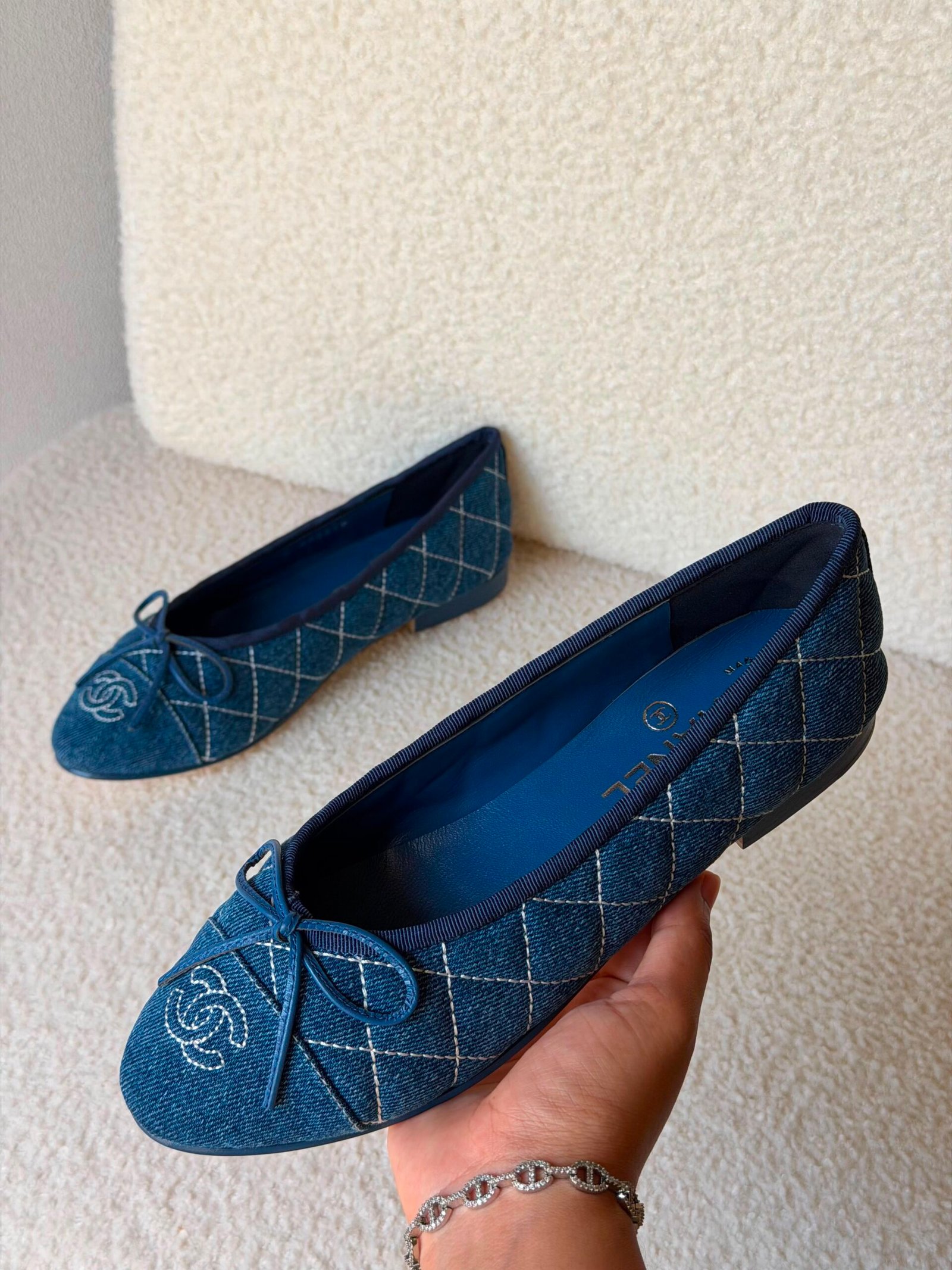 CHANEL Ballet Flats - Image 2