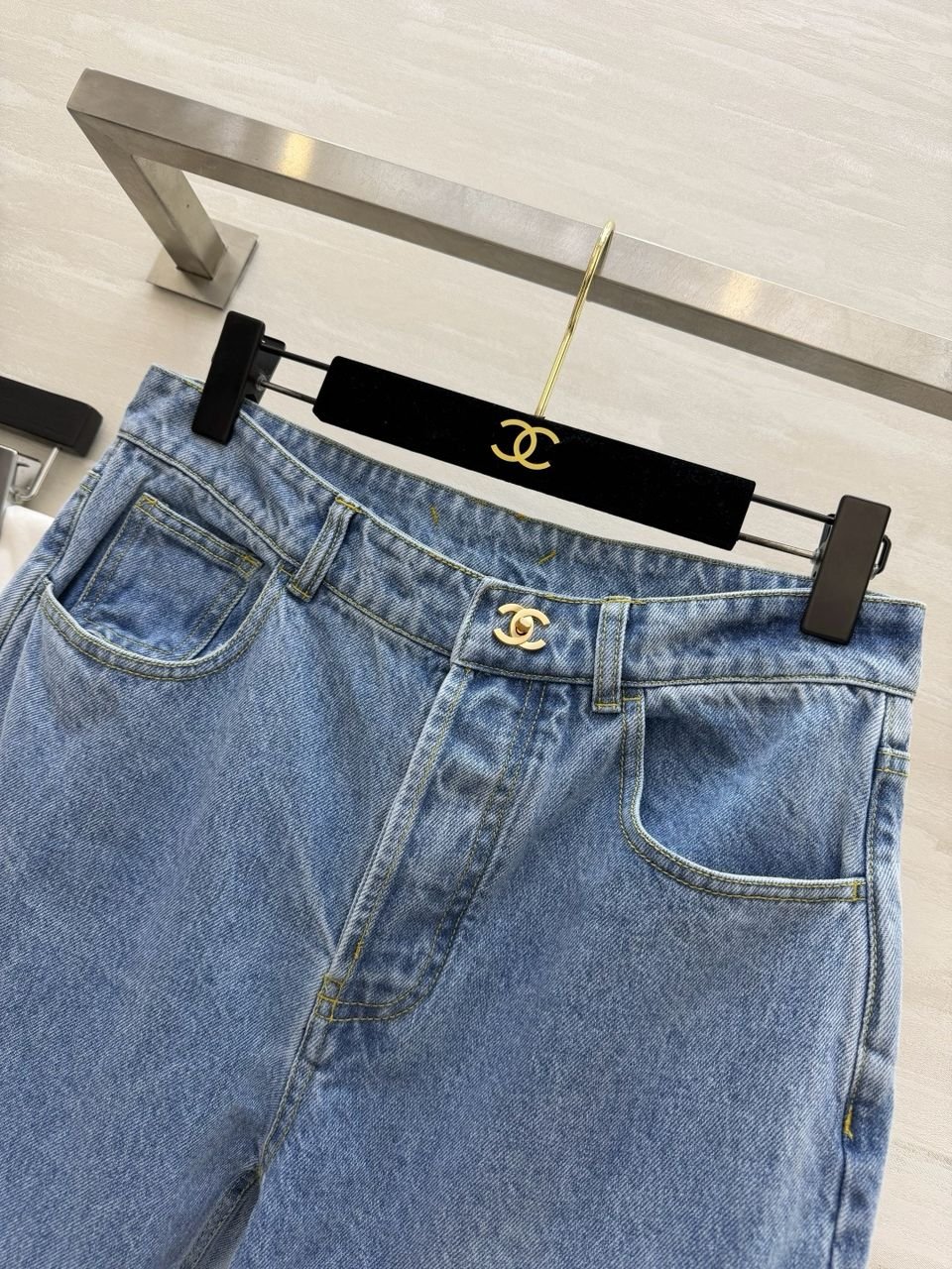 CHANEL straight-fit jeans - Image 5