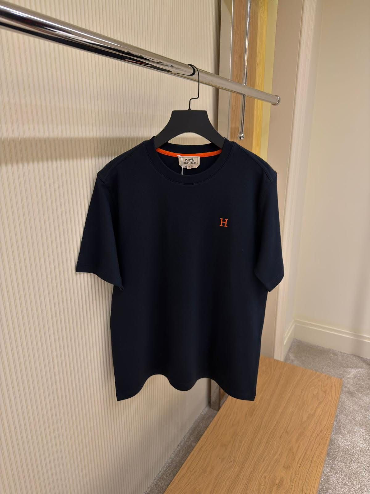 HERMES Short Sleeved Crewneck T-Shirt - Image 2