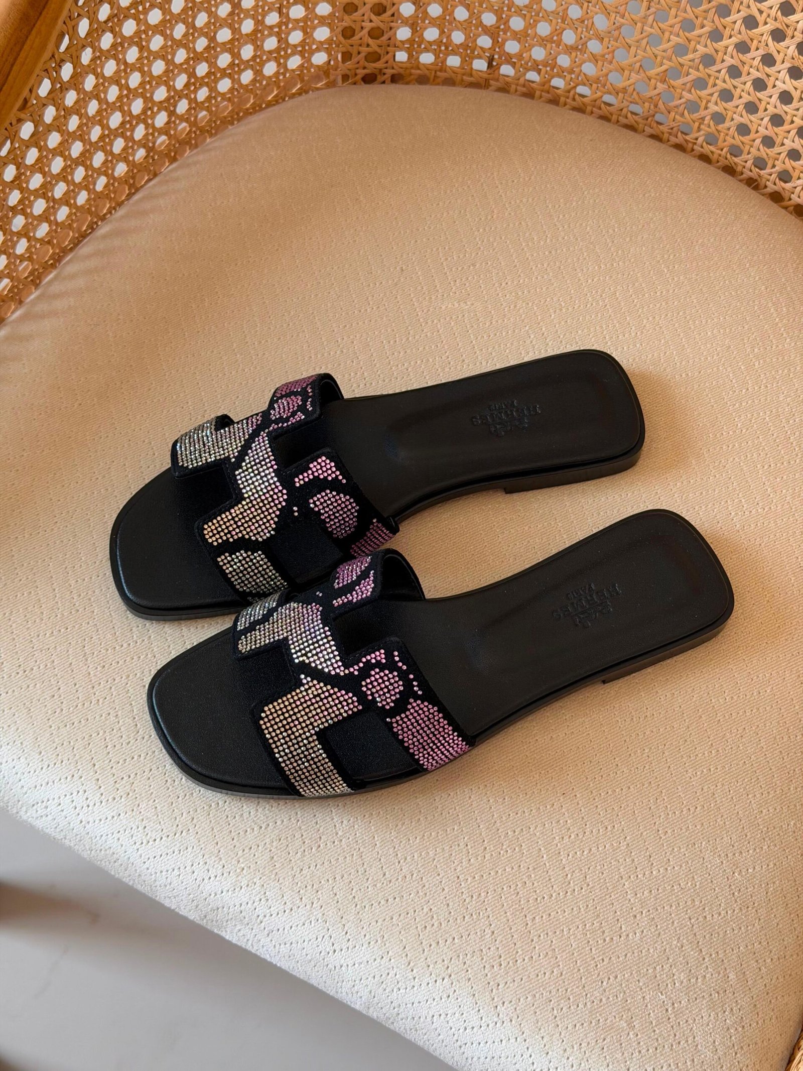 HERMES Oran Sandals