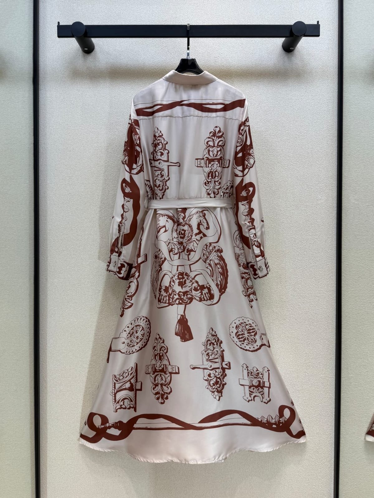 HERMES Shirt Dress - Image 5