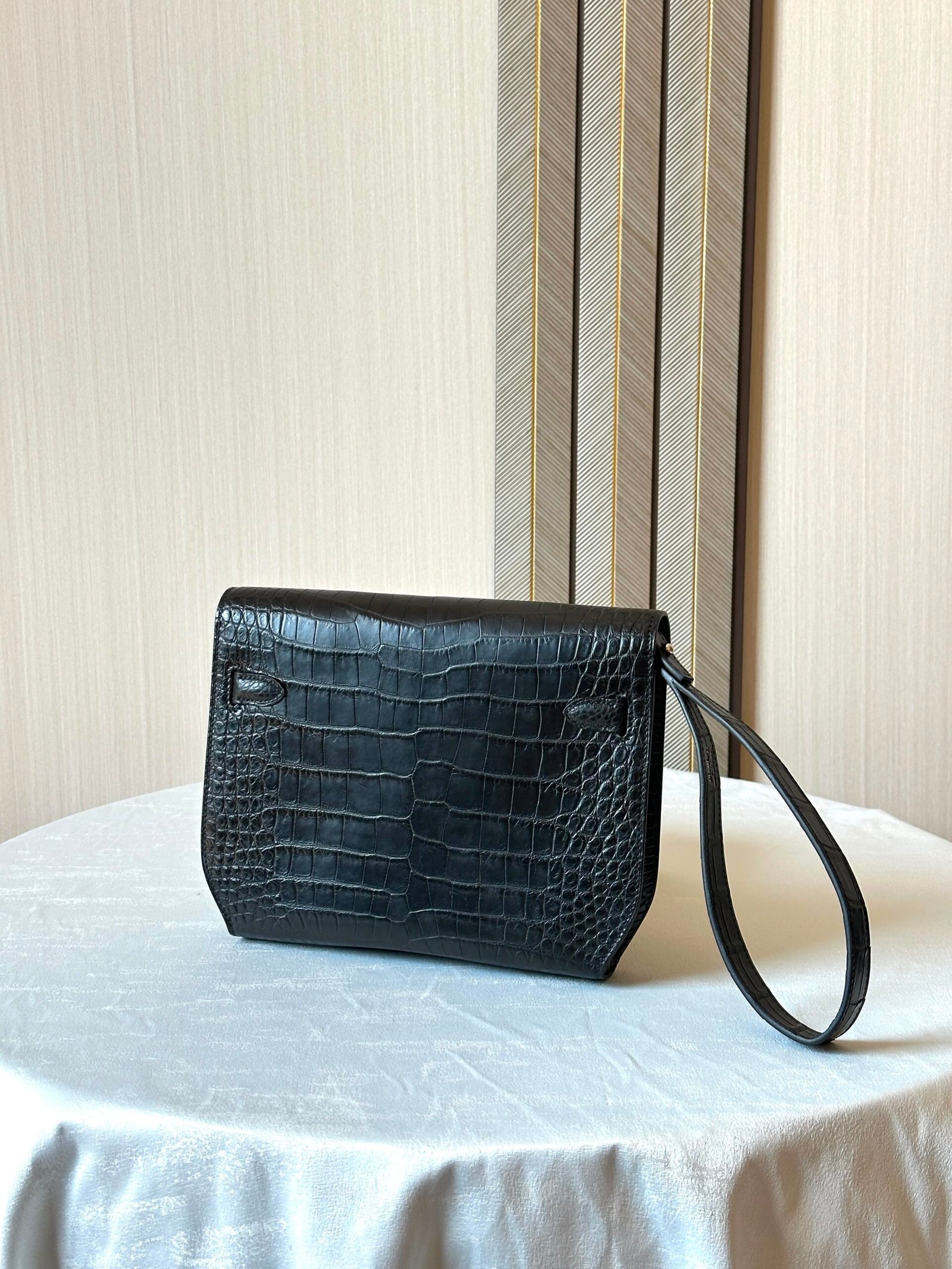 HERMES Kelly Depeches pouch - Image 5