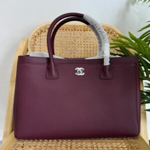CHANEL Tote Bag