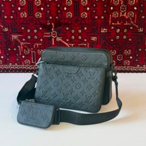 Louis Vuitton Messenger Bag