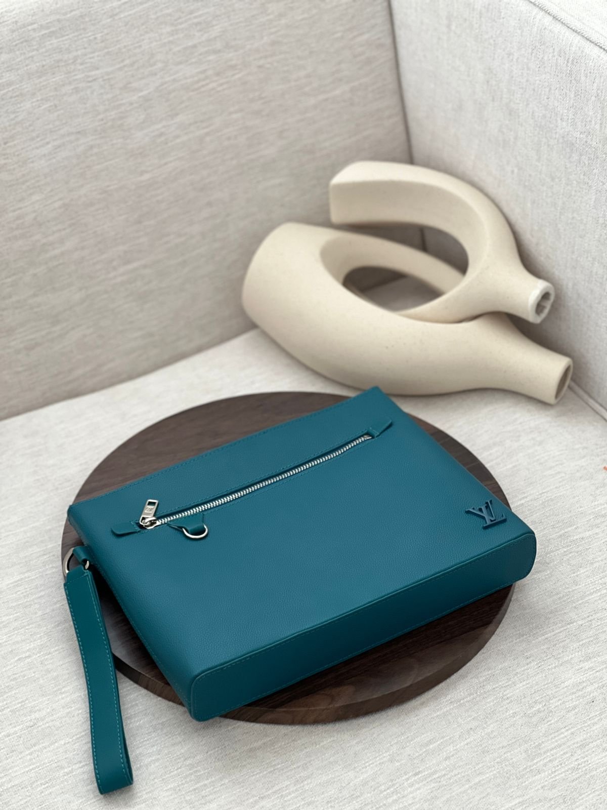 Louis Vuitton Pouch - Image 3