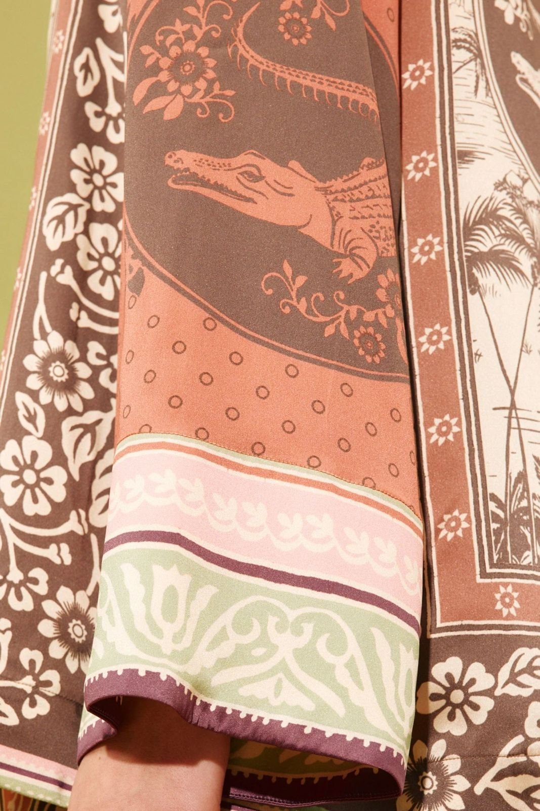 ALEMAIS Silk Shirt & Pant Set - Image 4